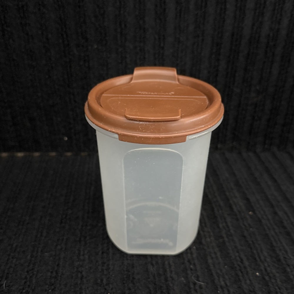 Vtg Tupperware Modular Mate 15 Oz Round Container 1606-27 W/ Brown Lid 1607-A